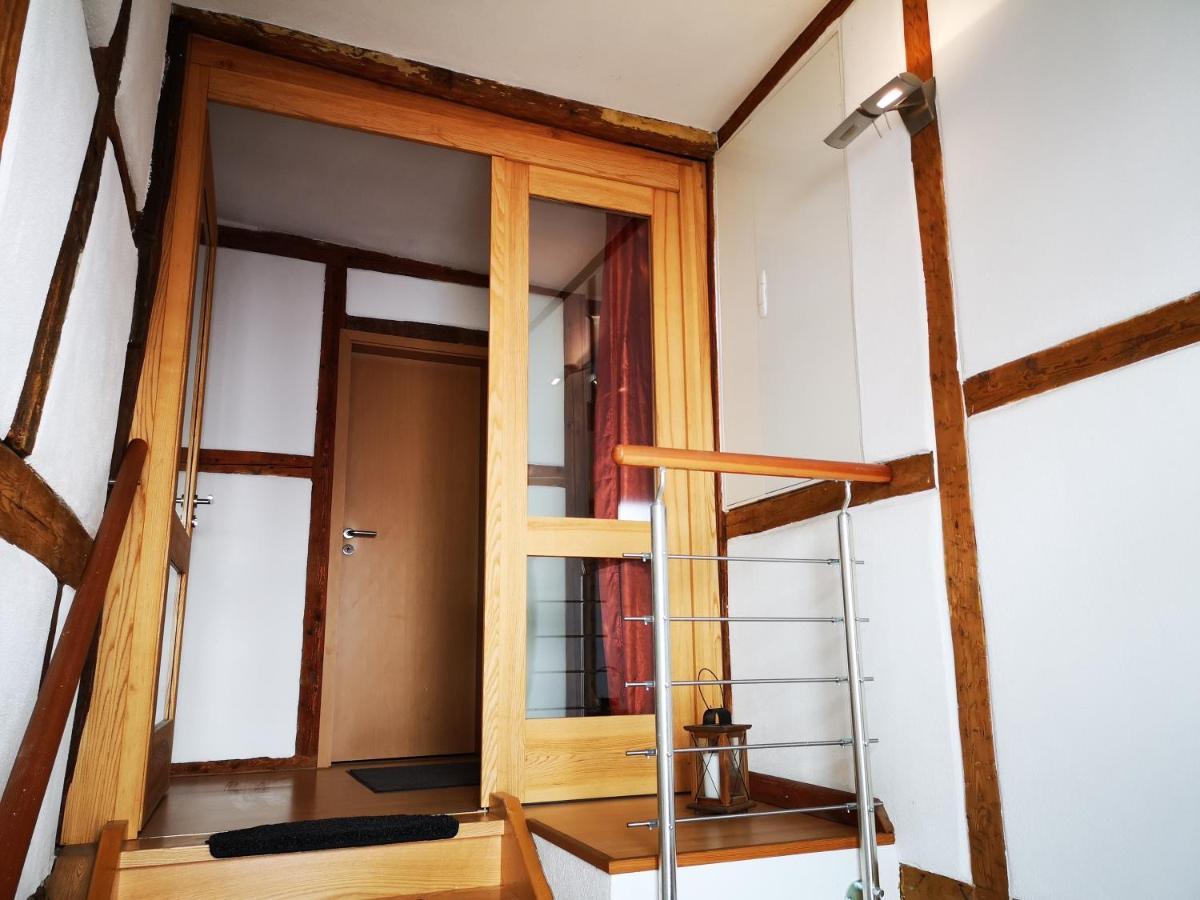 Beliebtes City-Apartment Ройтлинген Екстериор снимка